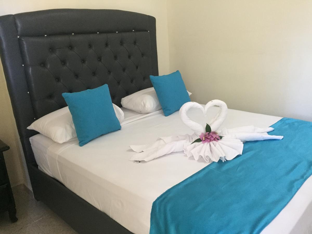 Arboleda Hostal Santo Domingo Buitenkant foto
