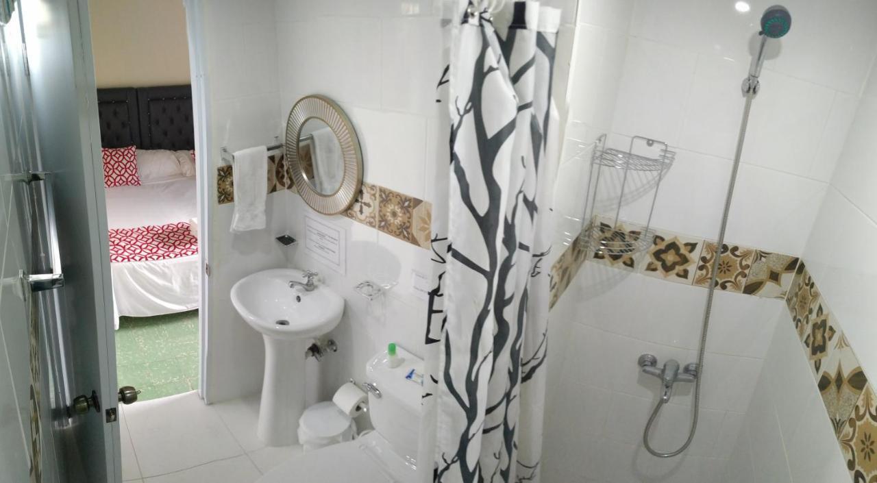 Arboleda Hostal Santo Domingo Buitenkant foto