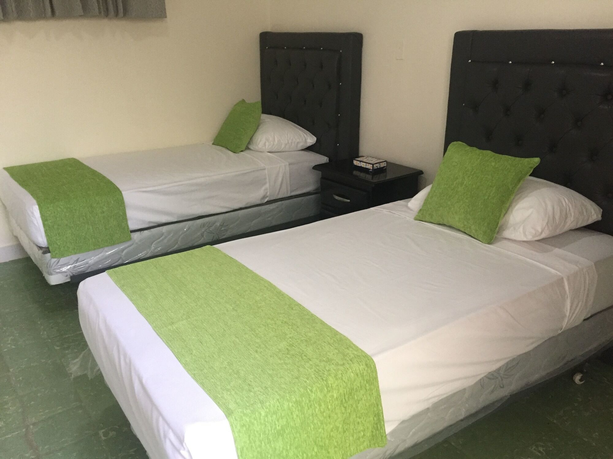 Arboleda Hostal Santo Domingo Buitenkant foto